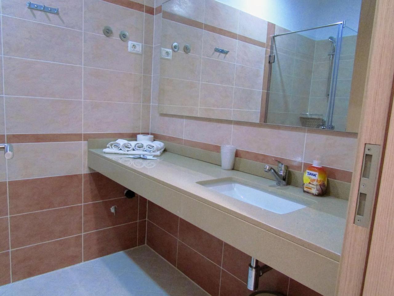Bel Ami Suita Hotel 奥里库姆 外观 照片